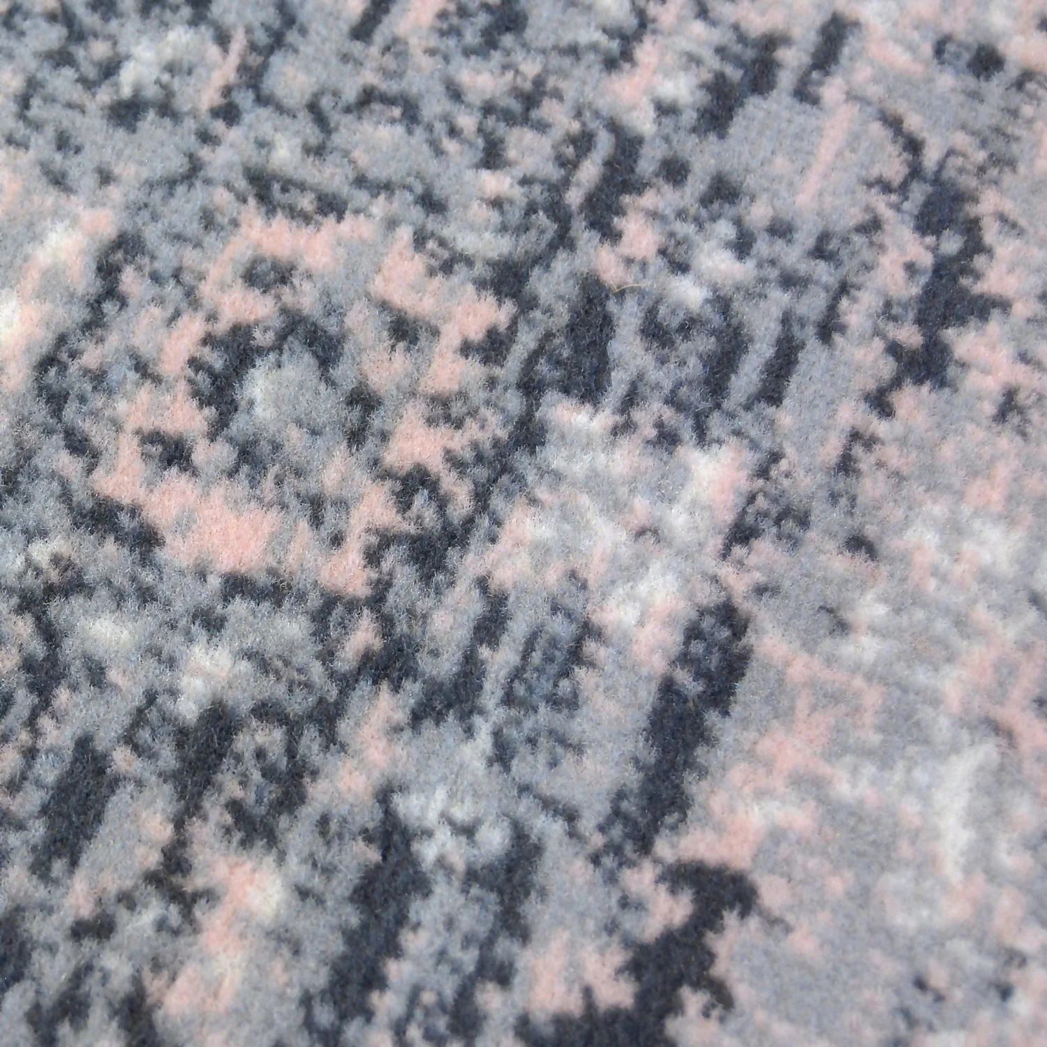 Traditional Runner - Grey & Pink - 67x200cm 5 Traditional Runner - Grey & Pink - 67x200cm - Image 3